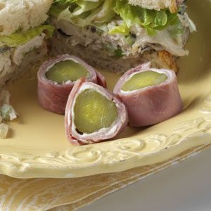 Ham & Pickle Wraps Recipe
